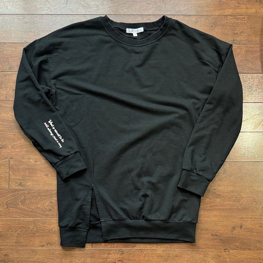 Elegant Black Crew Neck Sweater